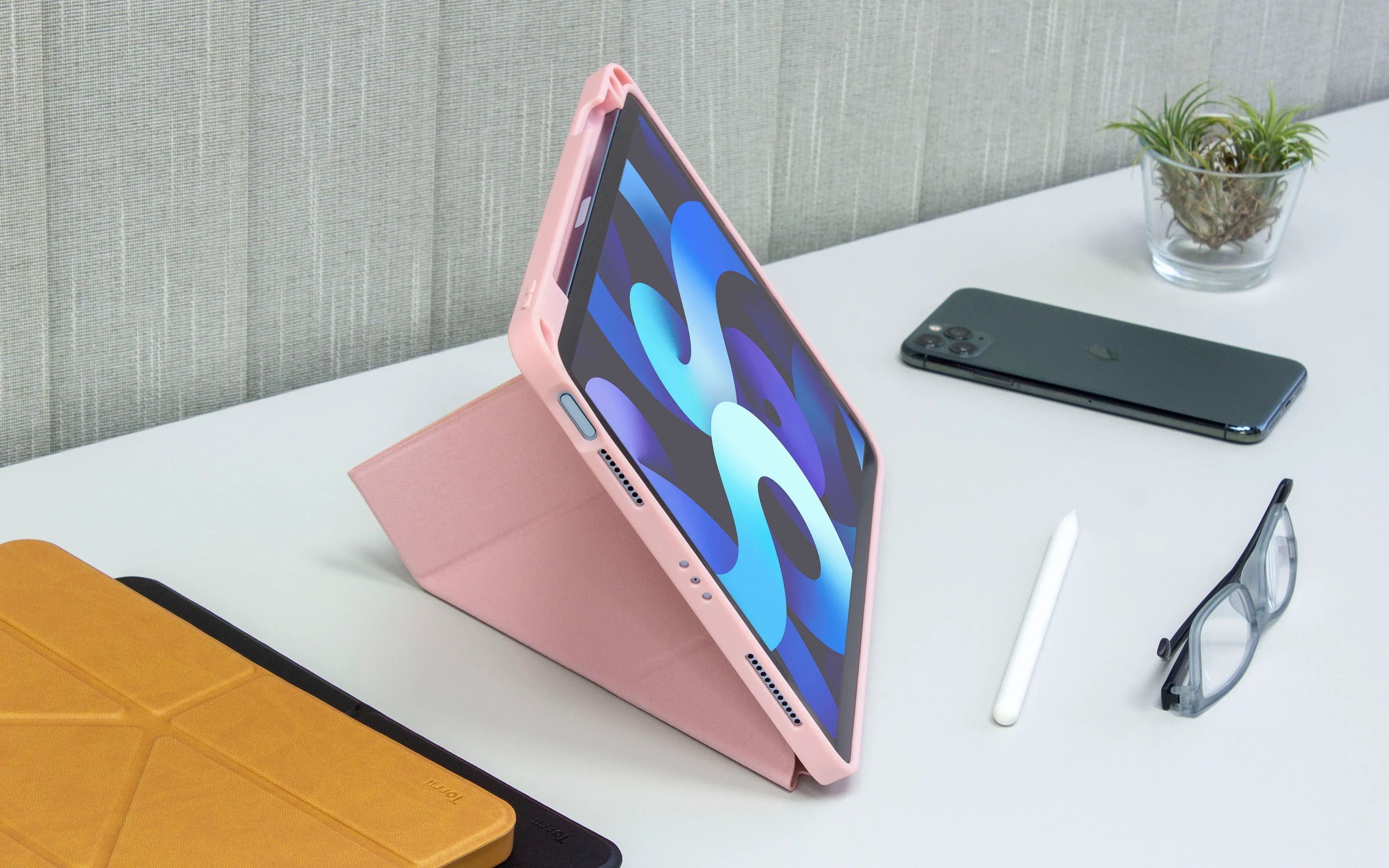 Torrii Torrio Plus Case For iPad Air 10.9 (2020) & iPad Pro 11 (2020-2018) - Brown - Tashqila Torrii Torrio Plus Case For iPad Air 10.9 (2020) & iPad Pro 11 (2020-2018) - Brown - Tashqila